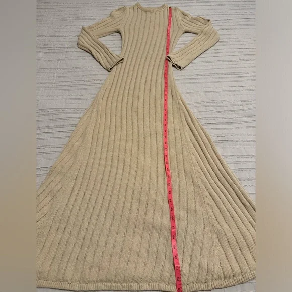 DISSH Stevie Knit Maxi Dress - Picture 9 of 10